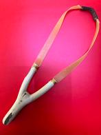 Handgemaakte Houten Slingshot, Ophalen of Verzenden, Nieuw, Knutselwerk