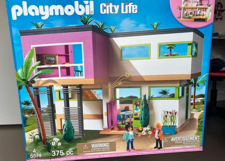 Playmobil moderne luxe villa 5574 met uitbreidingssets, Kinderen en Baby's, Speelgoed | Playmobil, Zo goed als nieuw, Ophalen