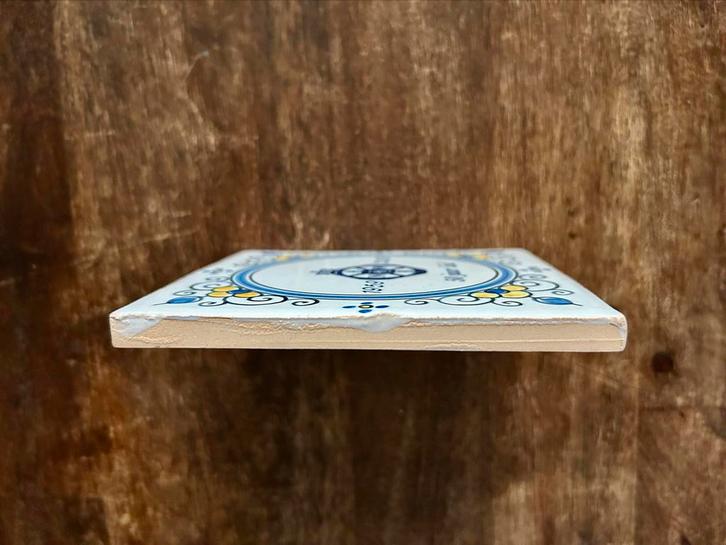 Delfts blauwe ANWB tegel - 50 jaar lidmaatschap, Antiek en Kunst, Antiek | Wandborden en Tegels, Ophalen of Verzenden