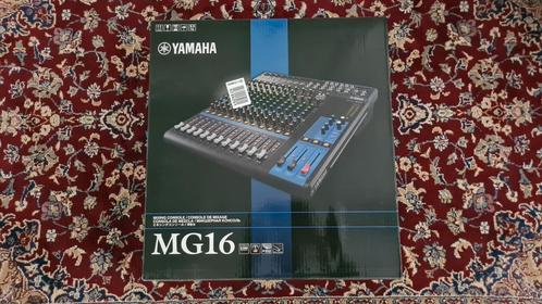 Yamaha MG16 zgan, Muziek en Instrumenten, Mengpanelen, Zo goed als nieuw, 10 tot 20 kanalen, Microfooningang, Ophalen