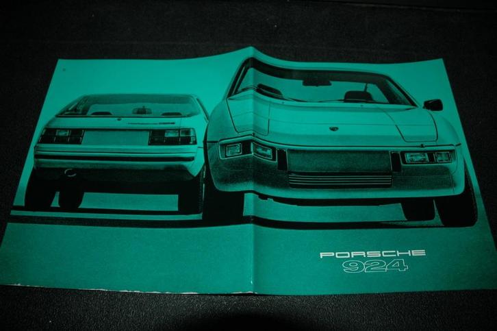 Porsche 924 - Catalogus uit 1979 + bijlage, Boeken, Auto's | Folders en Tijdschriften, Gelezen, Porsche, Verzenden