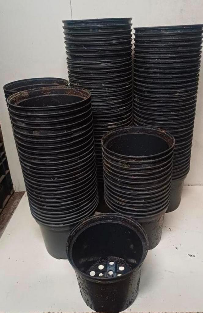 Kweekpotten plantenpotten bloempotten 5 liter, Tuin en Terras, Bloembakken en Plantenbakken, Gebruikt, Kunststof, Minder dan 30 cm