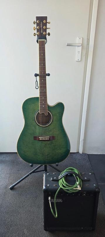 Semi akoestische gitaar Dreadnought  beschikbaar voor biedingen