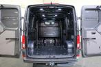 Volkswagen Crafter 2.0 TDI 177pk L3 H2 Automaat Airco Naviga, Auto's, Bestelauto's, 4 cilinders, Volkswagen, 3000 kg, 11 km/l