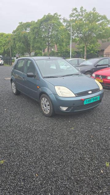 Ford Fiësta 1.4 16V 5DR 2002 Blauw beschikbaar voor biedingen
