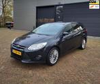 Ford Focus Wagon 1.6 TDCI CruisC, Airco, BT, PDC, APK 12/26!, Auto's, Ford, Euro 5, Stof, Gebruikt, Zwart