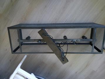 Industriele hanglamp  beschikbaar voor biedingen