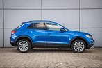 Volkswagen T-Roc 1.5 TSI 150pk DSG Life | Adaptive Cruise |, 12 maanden, Stof, Blauw, Bedrijf
