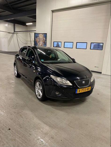 Seat Ibiza 1.2 51KW 2011 Zwart, Ophalen, Gebruikt, Seat