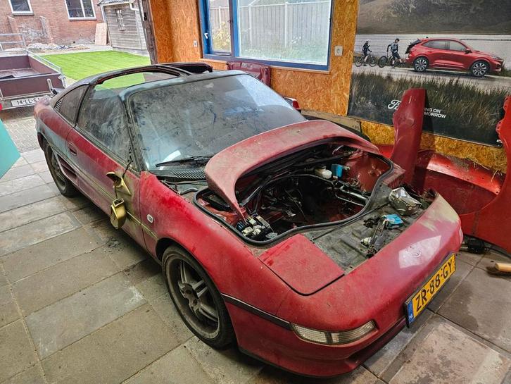 Toyota MR2 2.0 Twin CAM Gti-16 T-bar U9 1991 Rood, Auto's, Toyota, Particulier, MR2, Benzine, Coupé, Handgeschakeld, Origineel Nederlands