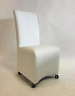 Witte echt leren stoelen op wieletjes, 4 stoelen op = op, Ophalen, Wit, Leer, Zo goed als nieuw