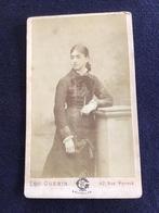 CDV, Nederlandse dame, Eugene Guérin, Brussel, + naam, Ophalen of Verzenden, Voor 1940, Gebruikt, Foto