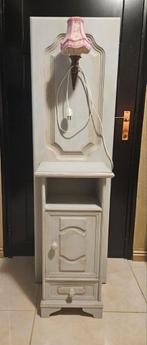 Geupcycled kastje met lamp., Huis en Inrichting, Kasten | Ladekasten, Ophalen, Minder dan 50 cm, 1 of 2 laden, 100 tot 150 cm