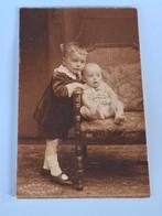 Fotokaart- baby- kind- jongen- broer- portret- studio, Ophalen of Verzenden, Voor 1940, Overige onderwerpen, Foto