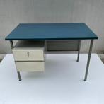 Gispen bureau Cordemeijer, Ophalen