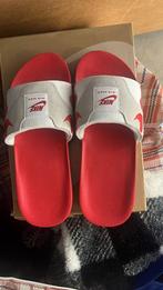 Nike Slippers/Slides, Kleding | Heren, Schoenen, Overige kleuren, Nike, Ophalen of Verzenden, Zo goed als nieuw