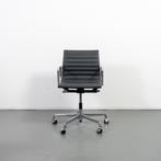 1x Vitra Eames EA 117 Bureaustoel Asfalt/Zwart Leer - Chroom, Huis en Inrichting, Bureaustoelen, Ophalen of Verzenden, Nieuw, Zwart