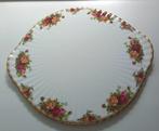 Royal Albert country roses taartschaal met oortjes 35 cm, Ophalen of Verzenden, Overige stijlen, Porselein, Schaal of Schalen