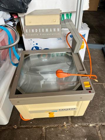 Kindermann Overhead Projector beschikbaar voor biedingen