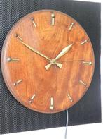 Houten wandklok met synchroonuurwerk, Ophalen of Verzenden, Gebruikt