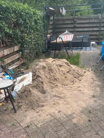 Gratis zand beschikbaar voor biedingen