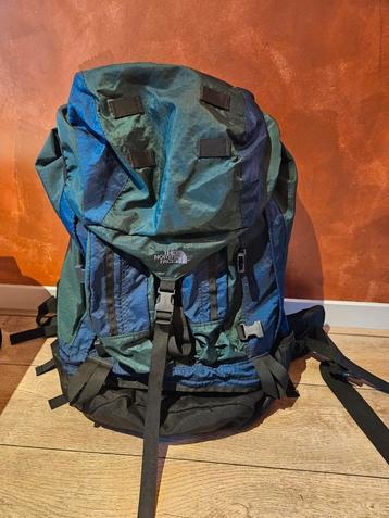 Vintage The North Face backpack beschikbaar voor biedingen