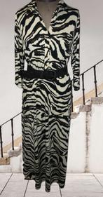 Jurk K-Design xl, K-design, Maat 46/48 (XL) of groter, Zo goed als nieuw, Onder de knie