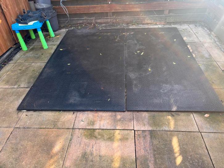 Rubberen matten, Tuin en Terras, Bubbelbaden en Hottubs, Zo goed als nieuw, Ophalen of Verzenden