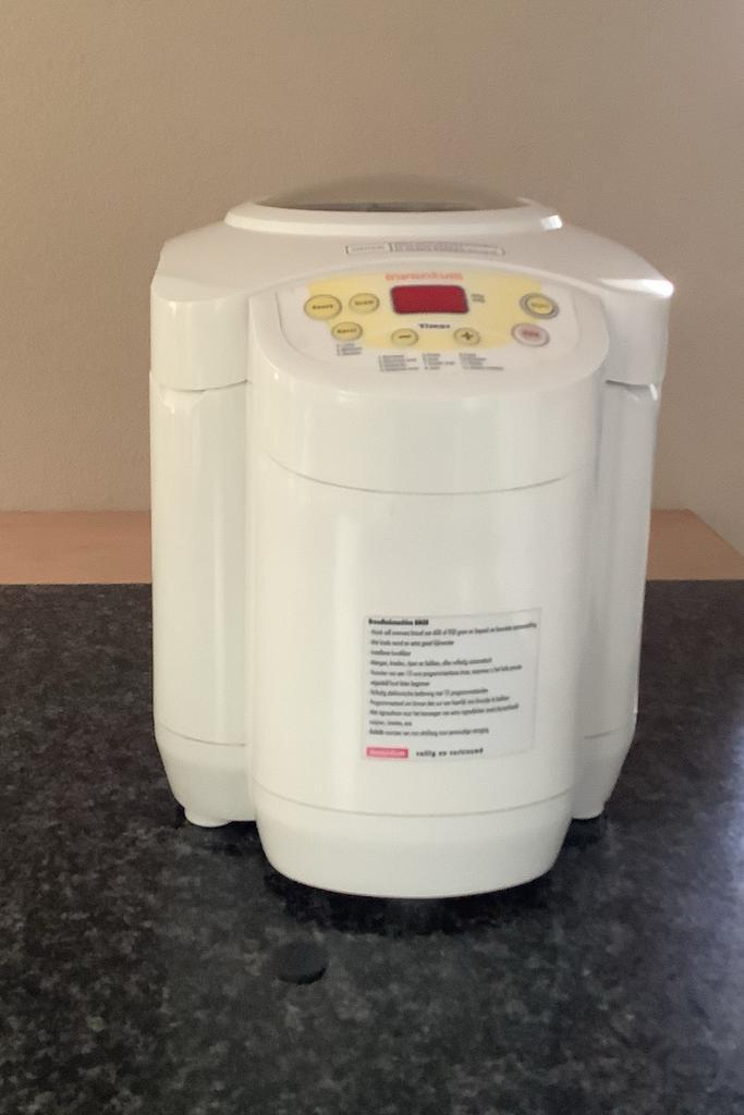 Broodbakmachine - Inventum, Witgoed en Apparatuur, Broodbakmachines, Gebruikt, Met timer, 400 tot 800 gram deeg, Kijkvenster, Ophalen of Verzenden