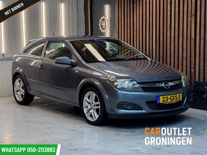 Opel Astra GTC 1.8 Cosmo | AIRCO | NAP | CRUISE | 140PK+, Auto's, Opel, Bedrijf, Te koop, Astra, Airbags, Airconditioning, Alarm