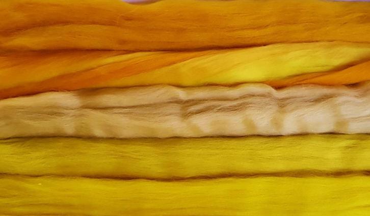 Geel variatie, merino lontwol, assorti 5 kleuren, Hobby en Vrije tijd, Vilt, Nieuw, Los Vilt, Verzenden