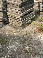Gratis op te halen grindtegels +/- 50 stuks, Tuin en Terras, Tegels en Klinkers, Gebruikt, Ophalen of Verzenden, 10 m² of meer