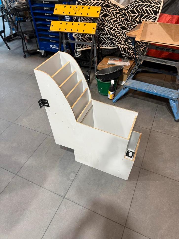 Opbergvak voor Volkswagen Crafter - Tussen Stoelen, Auto-onderdelen, Interieur en Bekleding, Gebruikt, Ophalen