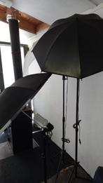 leuke set fotoparaplu's met standaard, Ophalen, Zo goed als nieuw