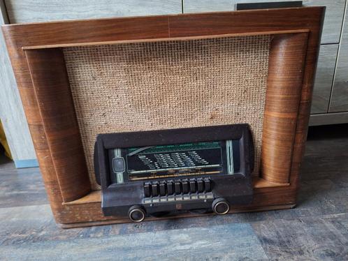 Oude Philips radio E3100  E05., Antiek en Kunst, Antiek | Tv's en Audio, Ophalen