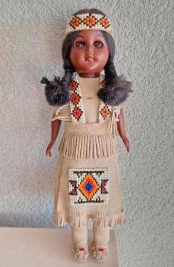 Carlson Dolls Pop Indianen meisje beschikbaar voor biedingen