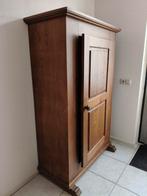 Eikenhouten kast met veel opbergruimte, Huis en Inrichting, Kasten | Kledingkasten, Ophalen, 100 tot 150 cm, Klassiek, Eikenhout