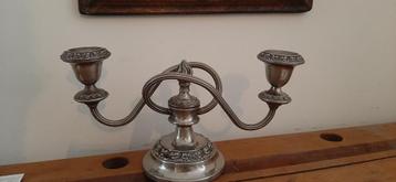 Engelse kandelaar zilver plate beschikbaar voor biedingen