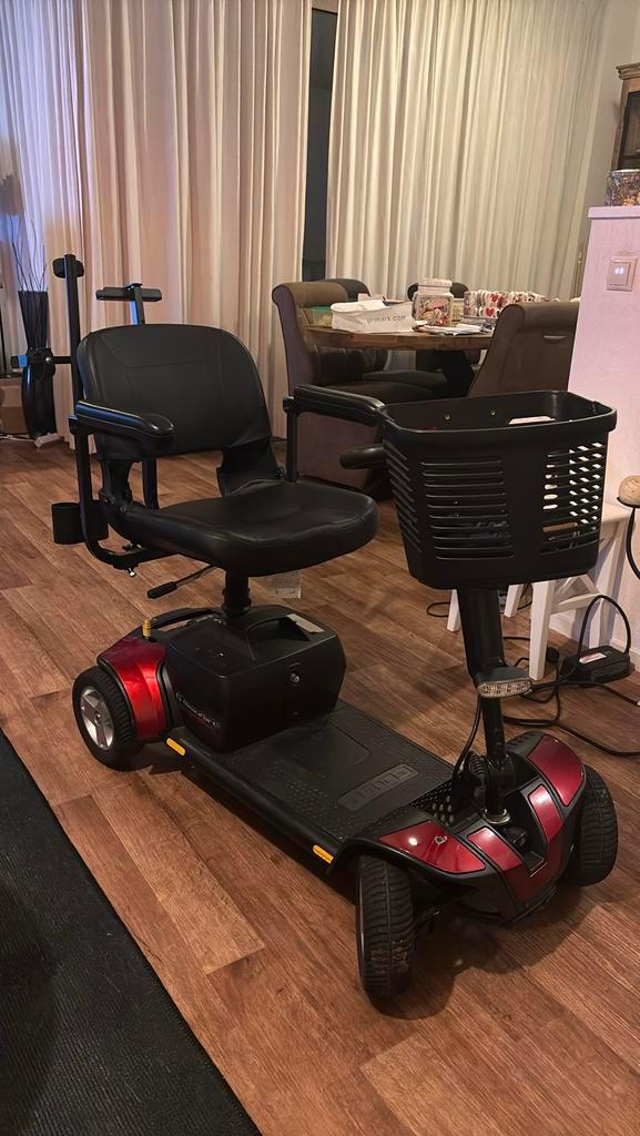 Nieuwe scootmobiel inkapbaar, Diversen, Brommobielen en Scootmobielen, Zo goed als nieuw, Pride, 10 km/u of minder, Ophalen of Verzenden