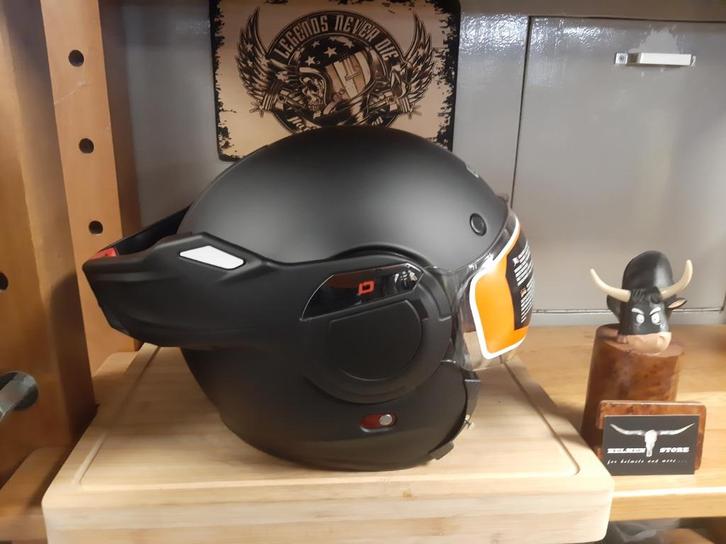 Beon stratos helm maat XXL motor scooter helm brommer helm, Motoren, Kleding | Motorhelmen, Dames, Heren, Systeemhelm, XXL, Overige merken