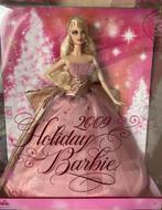 Holiday Barbie 2009 NRFB, Verzamelen, Poppen, Ophalen of Verzenden, Zo goed als nieuw, Fashion Doll