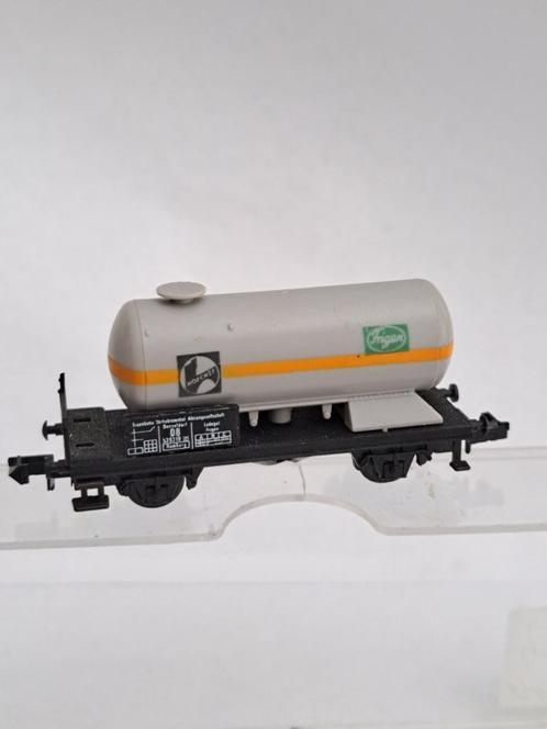 N spoor Arnold/Rapido 0452 tankwagon met opschrift `HOECHST`, Hobby en Vrije tijd, Modeltreinen | N-Spoor, Nieuw, Wagon, Gelijkstroom