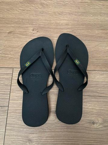 Zwarte Dupe Slippers Maat 41/2 beschikbaar voor biedingen