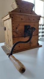 Oude graan`/ kruiden molen, Ophalen of Verzenden