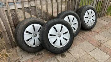 Nieuw set VW Transporter wielen beschikbaar voor biedingen