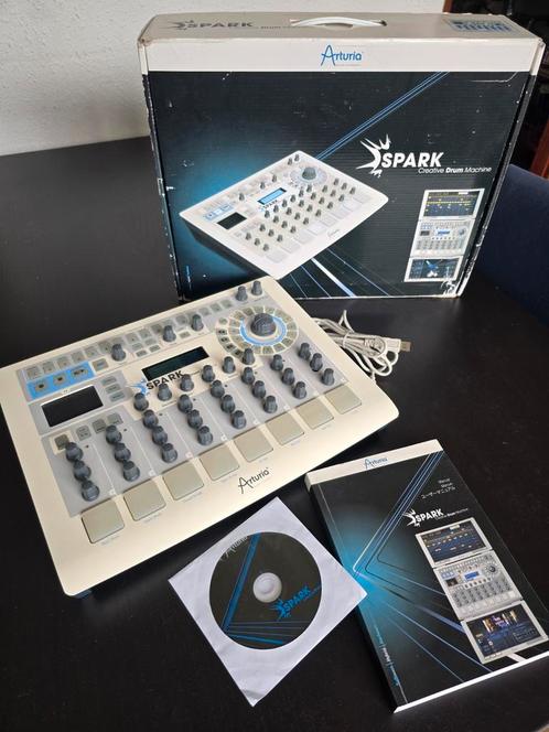 Arturia Spark Creative Drum Machine, Muziek en Instrumenten, Dj-sets en Draaitafels, Gebruikt, Overige merken, Ophalen of Verzenden