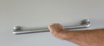 Nieuwe Stevige Wandbeugels 60cm lang Roestvrijstaal beschikbaar voor biedingen