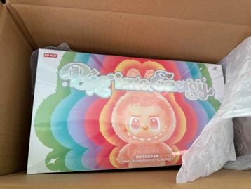 Labubu the monsters big into energy sealed box  beschikbaar voor biedingen