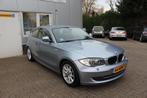BMW 1-serie 118i EffDyn. Ed. Business Clima Navi Xenon Cruis, Auto's, 1-Serie, Euro 5, Zwart, Origineel Nederlands