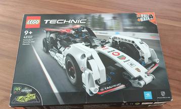Lego Technic 42137 nieuw beschikbaar voor biedingen